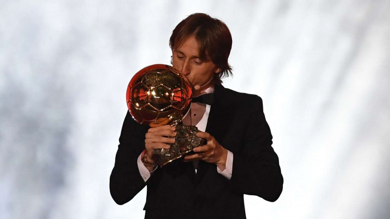 Tiền vệ Luka Modric giành danh hiệu Quả bóng vàng 2018