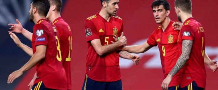 Lao đao vì Busquest mắc COVID, HLV Enrique triệu tập thêm 5 cầu thủ chuẩn bị cho Euro 2020